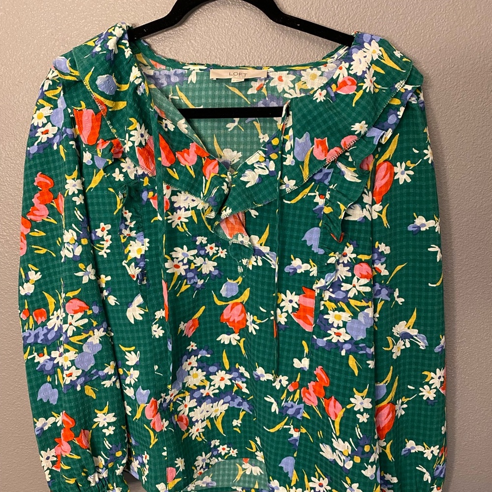 Loft long sleeve floral blouse